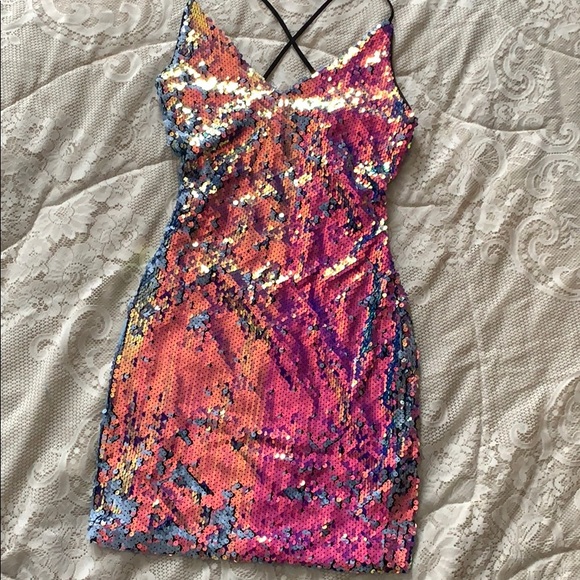 Sequin part dress - Picture 2 of 5